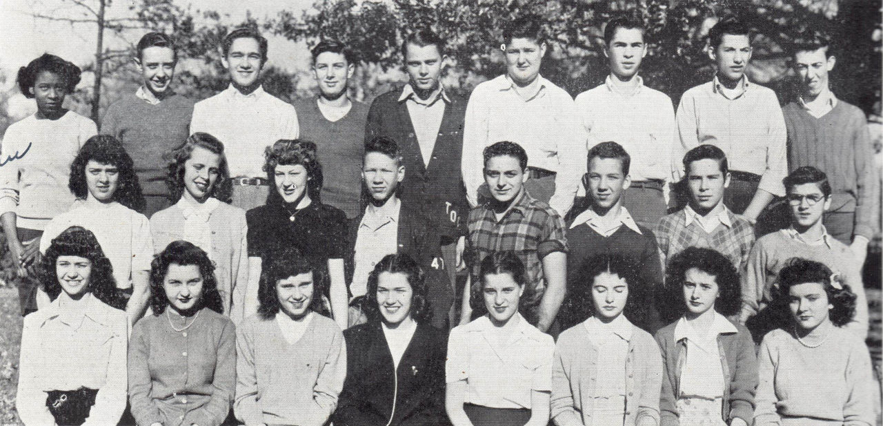 Black and white photo of students.