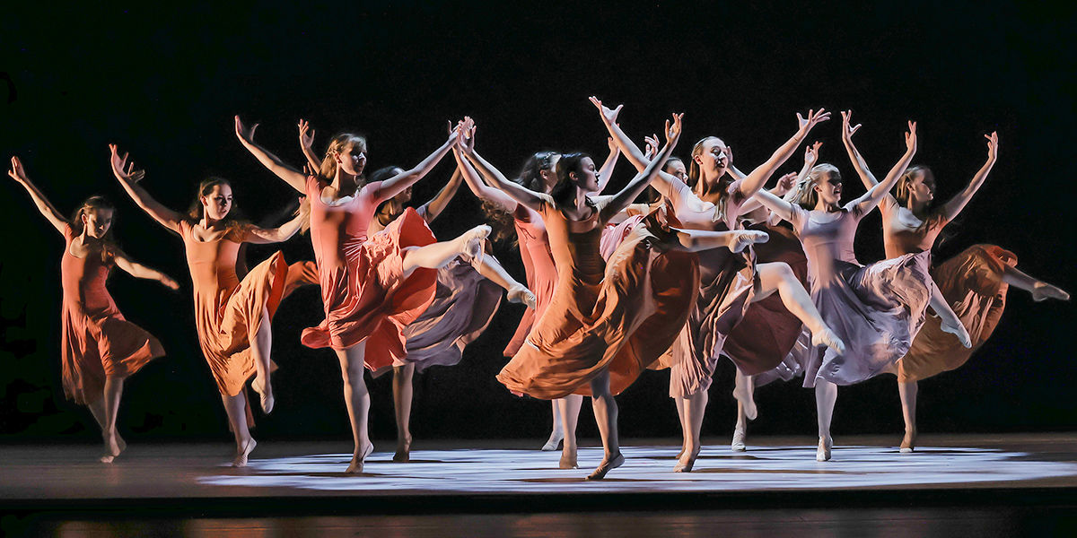 CCM Dance. Photo by Dale Pickett.