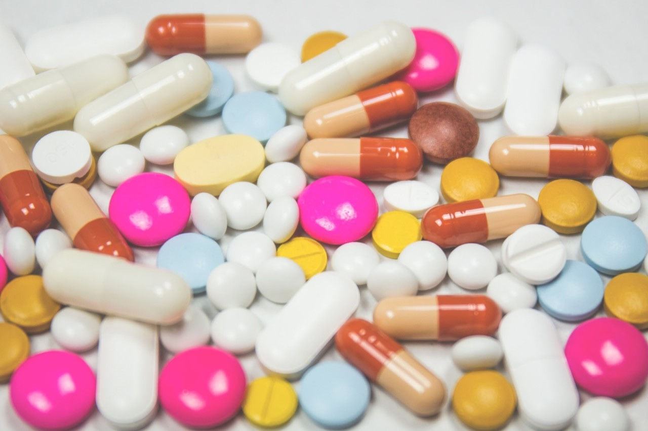 Pills in a variety of shapes and colors 