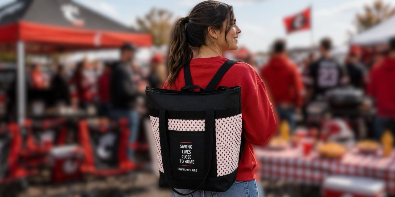 August cooler tote