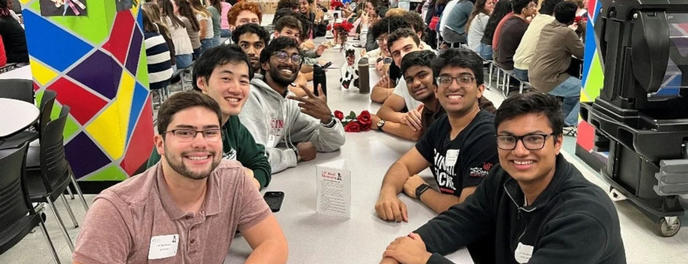 College of Medicine students gather at Oyler School to welcome 39 new mentees to UC Med Mentors. 