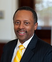 Image of Earl Lewis