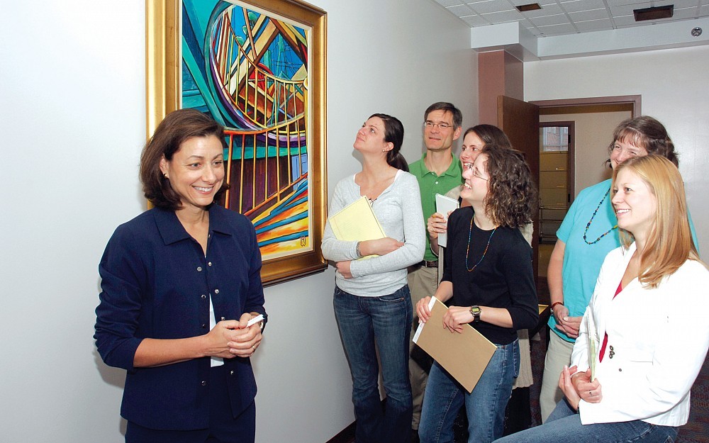 Barbara Tobias, MD, (left) of family medicine, is teaching a new course that prods medical students to draw conclusions based on observaiton.