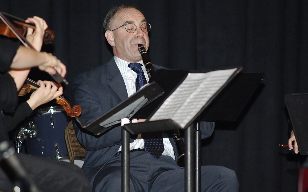 David Stern, MD, dean of the College of Medicine, will again perform this year with students from the College-Conservatory of Music.