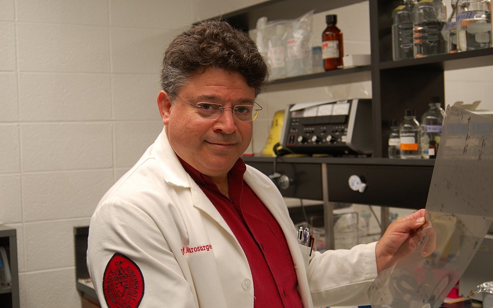 Kenneth Strauss, PhD, has received a $1.7 million grant to study two types of molecules that may protect traumatized brain cells from further damage. 
