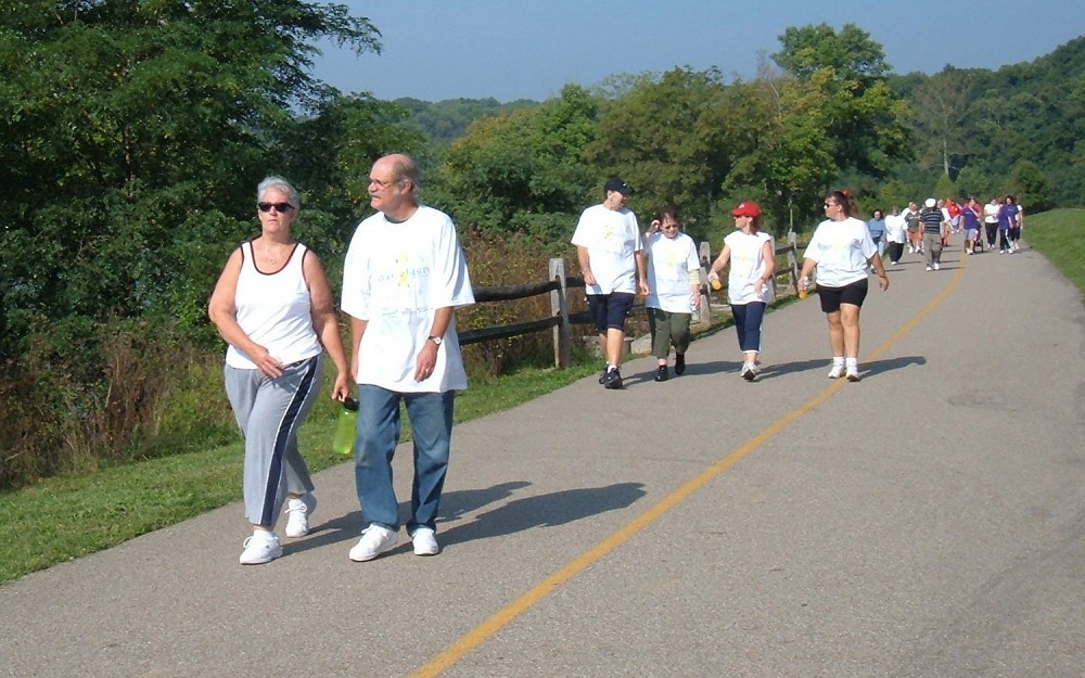 2006 Walk From Obesity attendees take part in event at Winton Woods. 