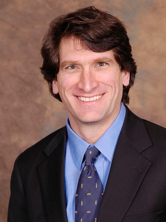 David Steward, MD, specializes in thryoid disorders and sleep apnea.