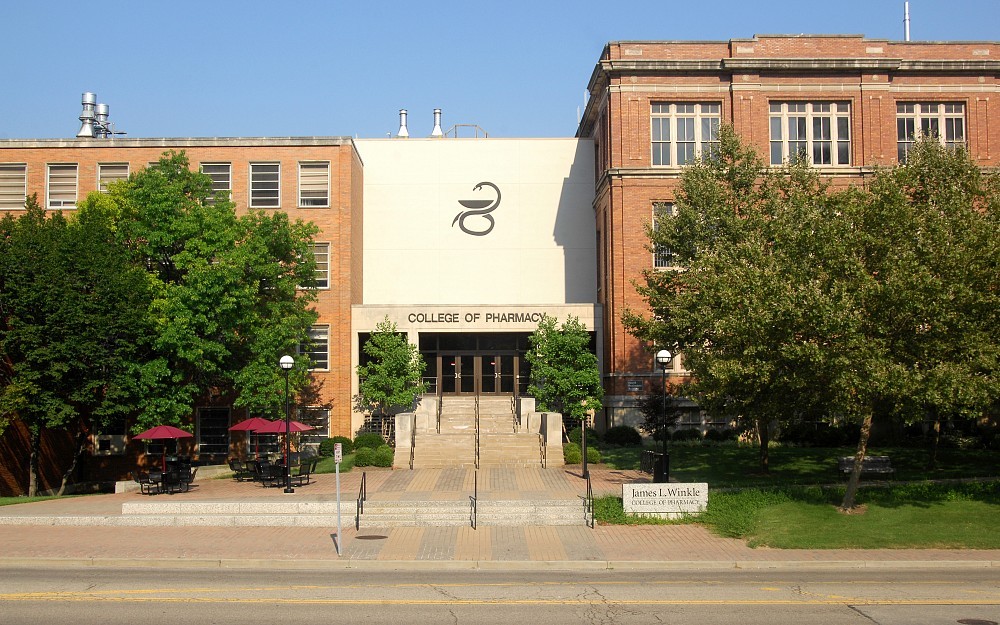 Wherry Hall - College of Pharmacy 00029ARC
