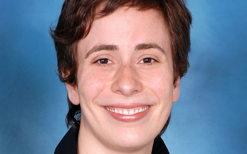 Fourth-year medical student Rachel Robitz lends a hand to assist the underserved population 