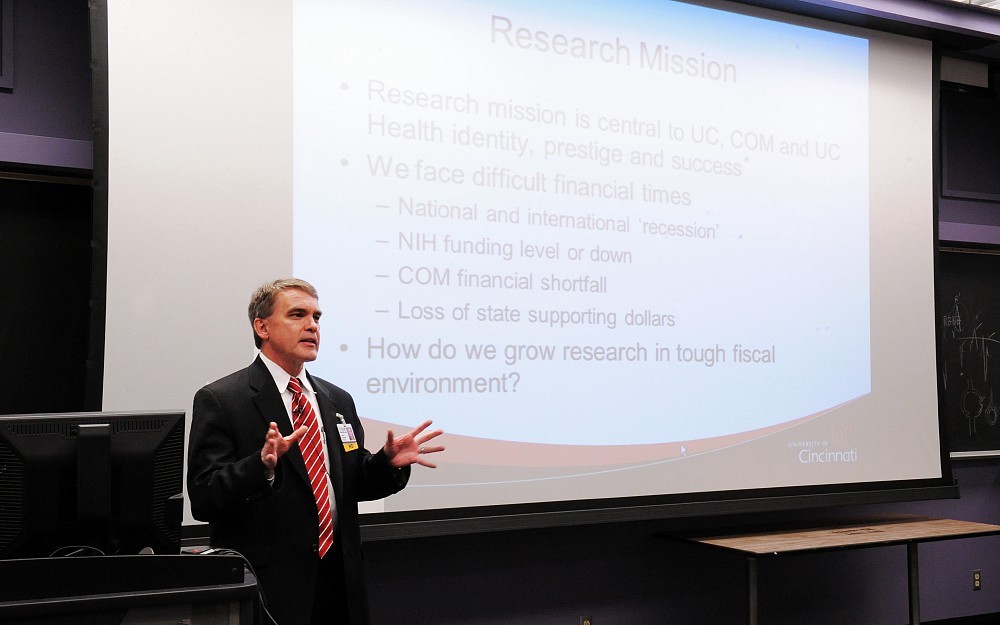 Stephen Strakowski, MD, discusses research activity at the UC College of Medicine and UC Health.