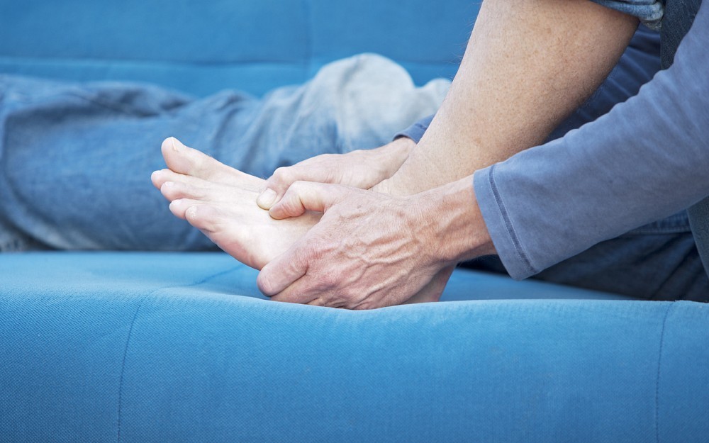Pain in the foot and joints