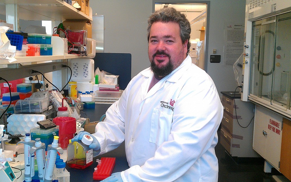 Jason Steel, PhD, is a lung cancer researcher with the UC Cancer Institute.