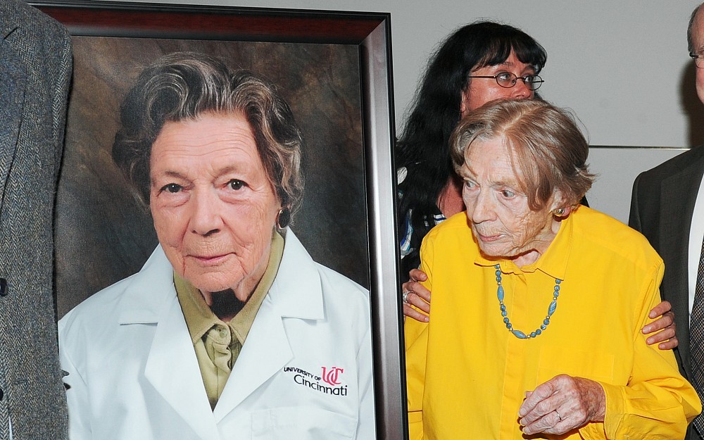 Evelyn Hess, MD