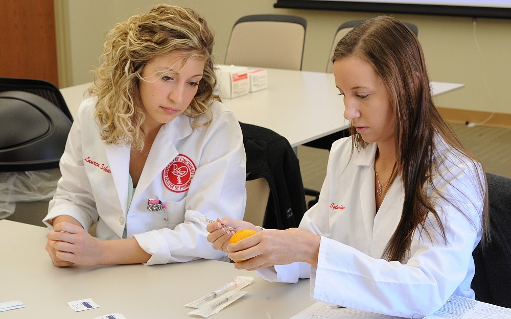 James L. Winkle College of Pharmacy students in Wuest Pharmacy Skills Lab