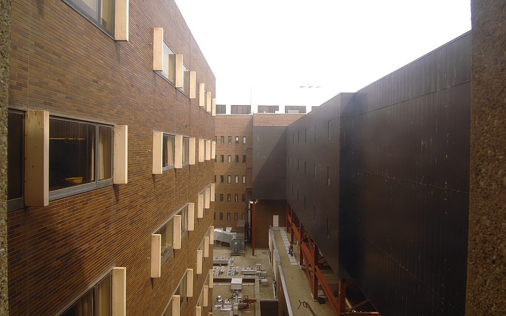 The bridges from the Medical Sciences Building to UC Medical Center will no longer house offices and lockers.
