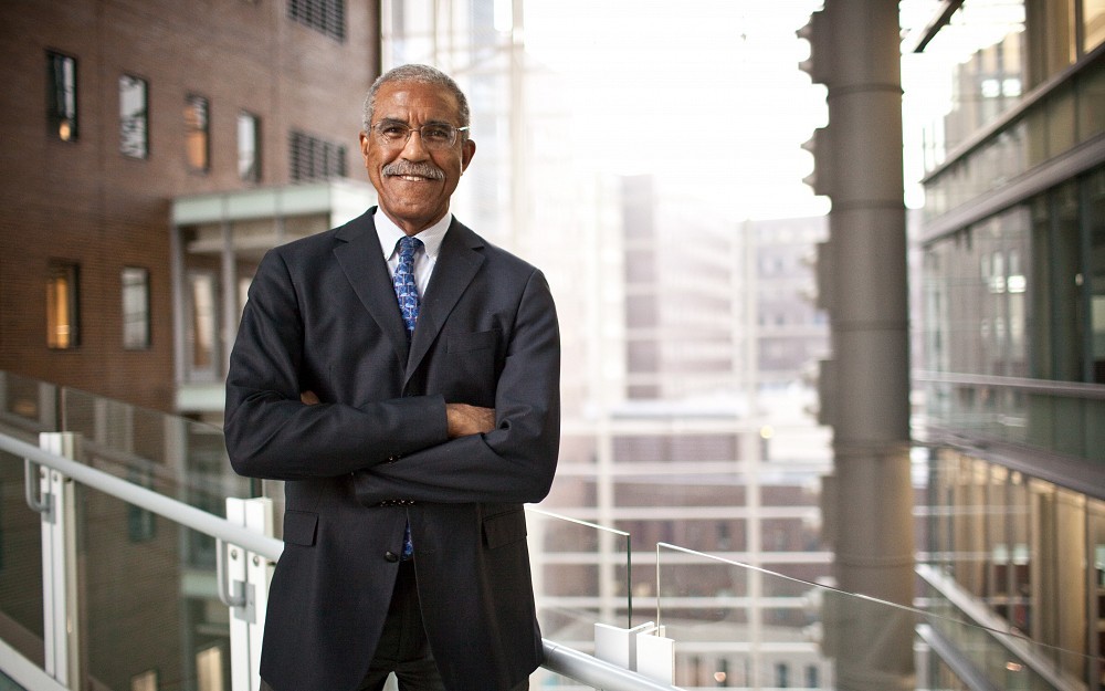 Alvin Crawford, MD, was bestowed the Laurel Wreath awardÂ the fraternityÂ s highest award for a memberÂ s achievement in service to the fraternity or in human endeavors, national or international.