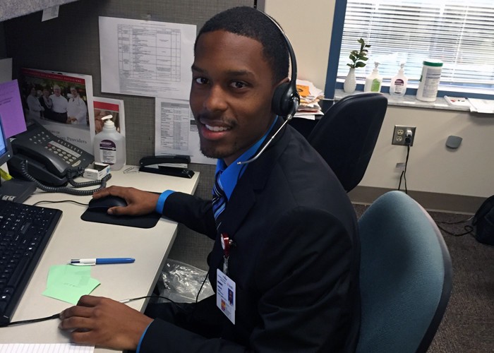 Robert "Manny" Simmons, clinical service coordinator for the UC Cancer InstituteÂ s Lung Cancer Screening Program and Win By Quitting Smoking Cessation Program.