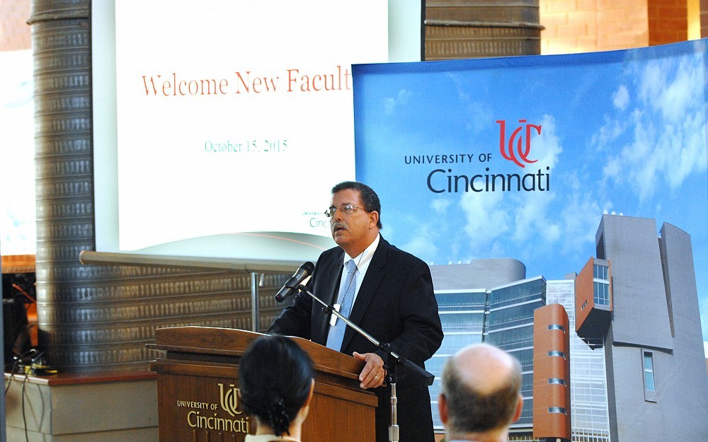 William Ball, MD, delivers opening remarks during the 2015 College of Medicine New Faculty Reception.