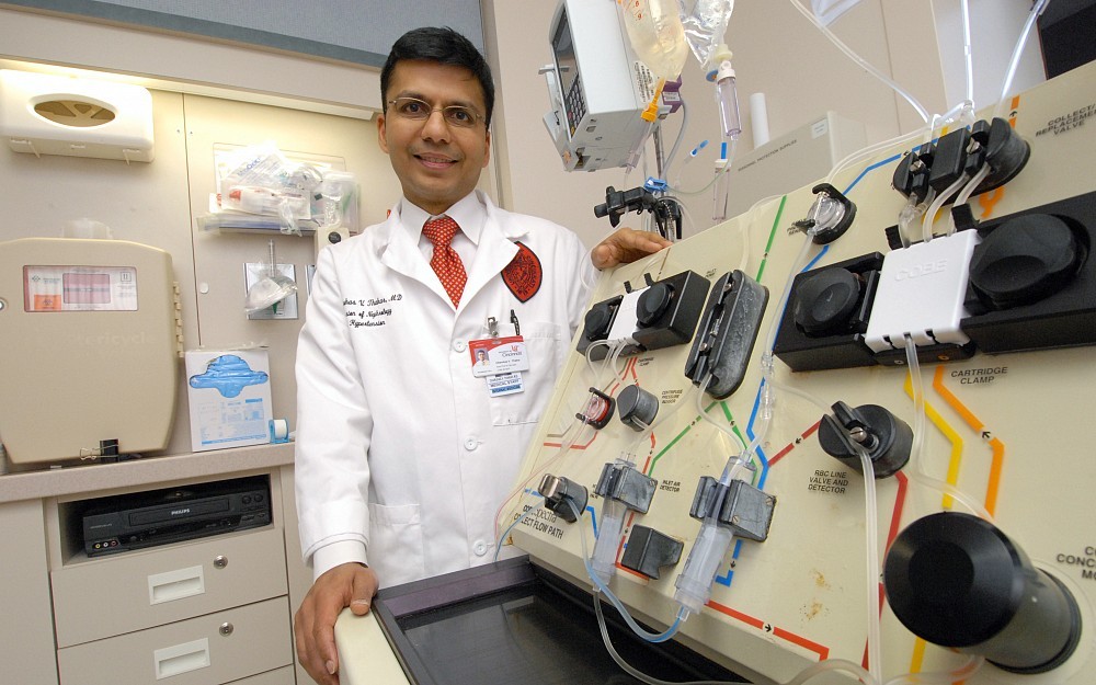 Charuhas Thakar, MD, professor of medicine and director of the Division of Nephrology and Hypertension in the College of Medicine.