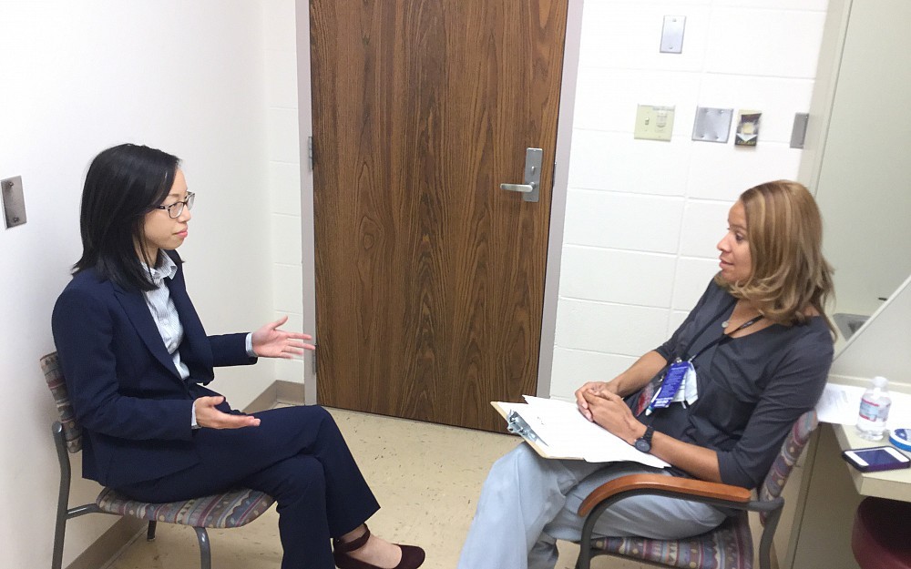 
Fourth-year med student Connie Fu participates in a mock interview with Mia Mallory, MD, associate dean of diversity and inclusion in the College of Medicine.