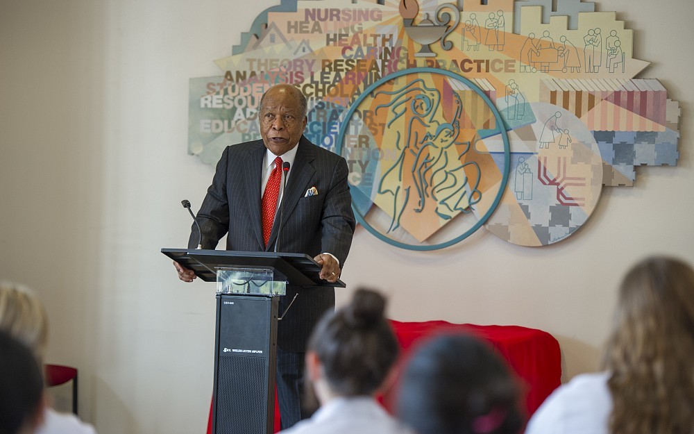 Former HHS Secretary Dr. Louis Sullivan speaks at the Leadership 2.0 Celebration at Procter Hall April 19, 2016.