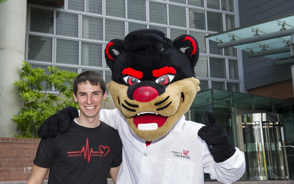 

Andrew Furthmiller shown on the steps of CARE/Crawley Building during Orientation Week for the Class of 2020.