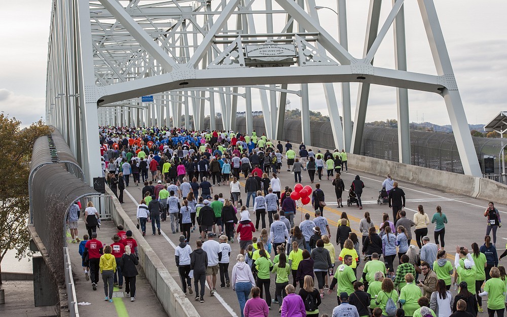 Participants during the 2015 Walk Ahead for a Brain Tumor Cure.