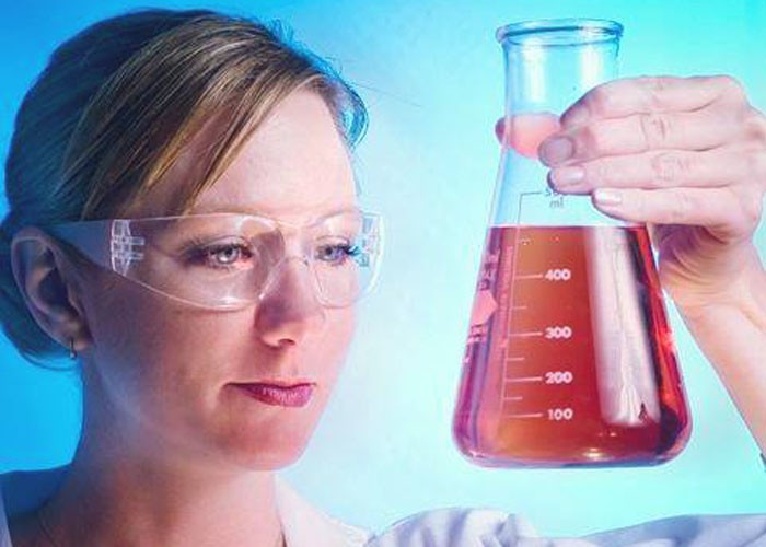 Kelly Dobos, Cosmetic Scientist and 2012 alumna of the Cosmetic Science Program at the Winkle College of Pharmacy.