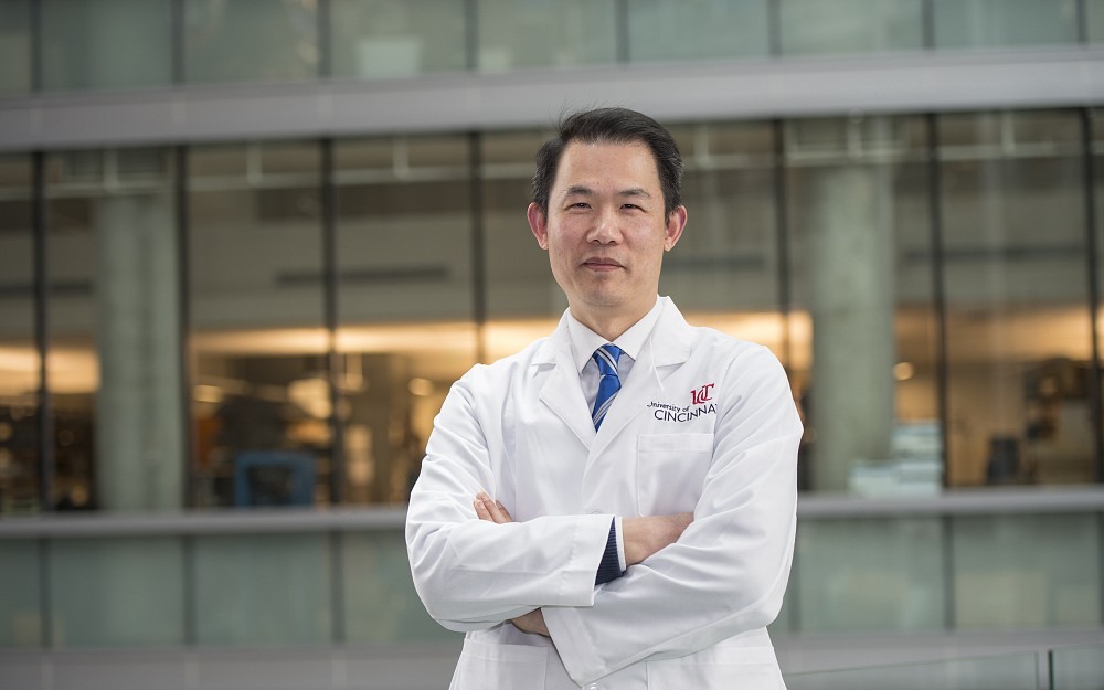 Hong-Sheng Wang, PhD, associate professor in the Department of Pharmacology and Systems Physiology, is shown in the UC College of Medicine.