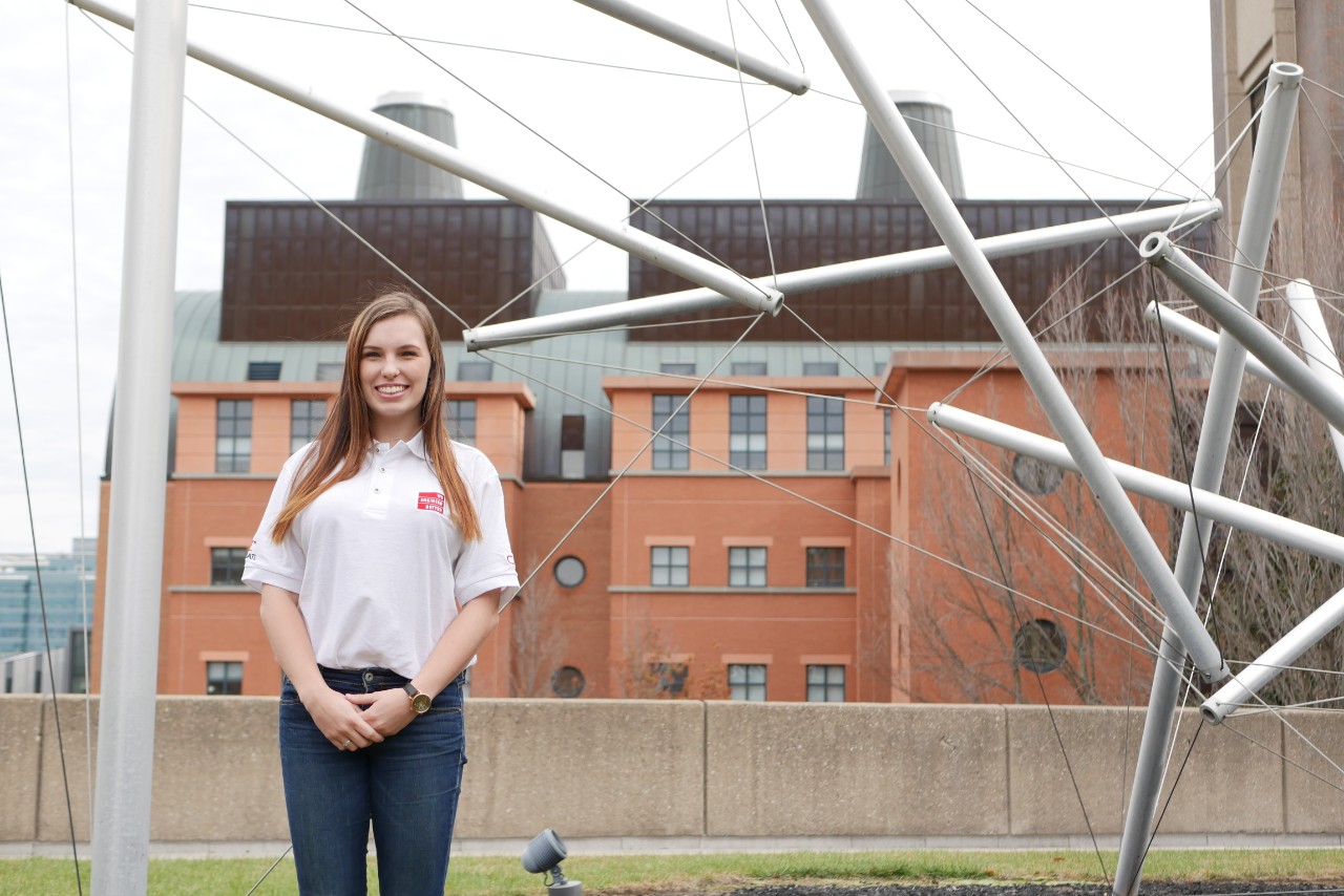 Ana Schauer poses in front of engineering research center
