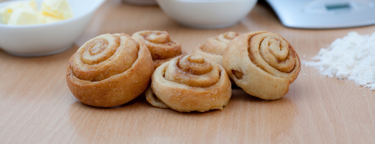 Photo of cinnamon rolls at catered event