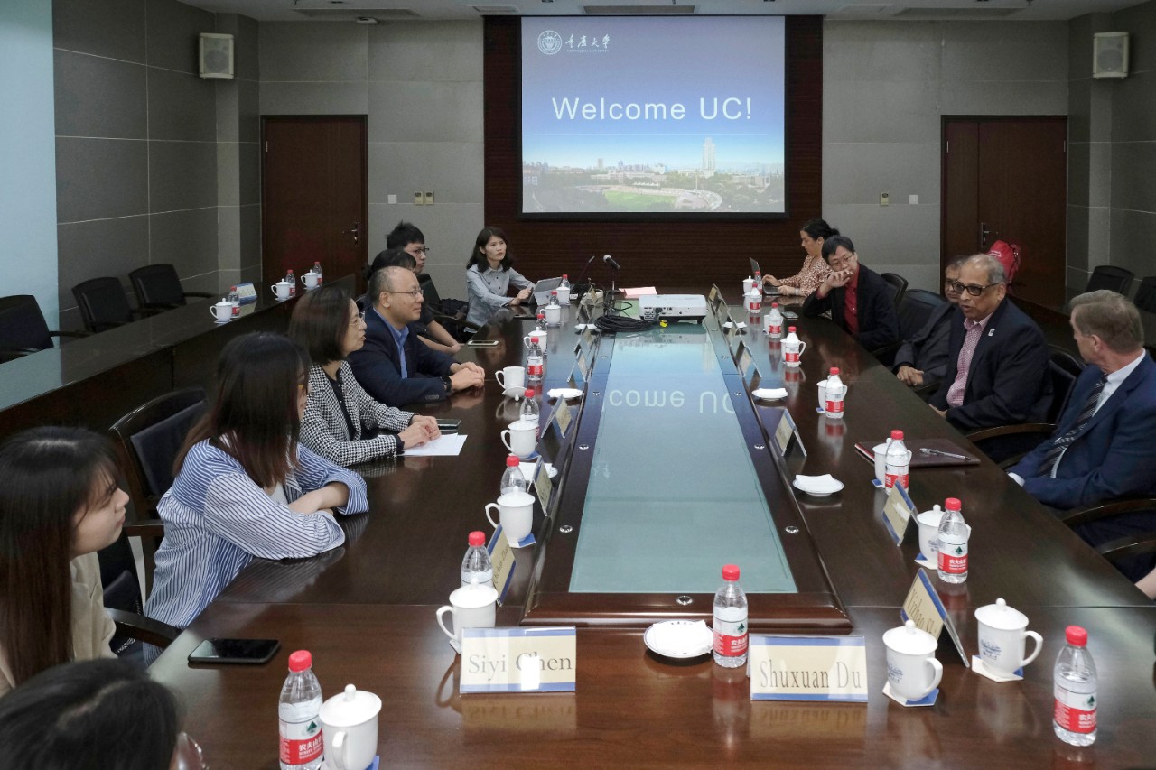 UC leaders meet with JCI students in China