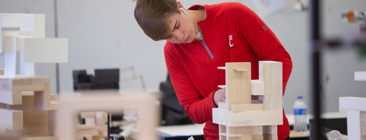 Architecture student works on a 3D model