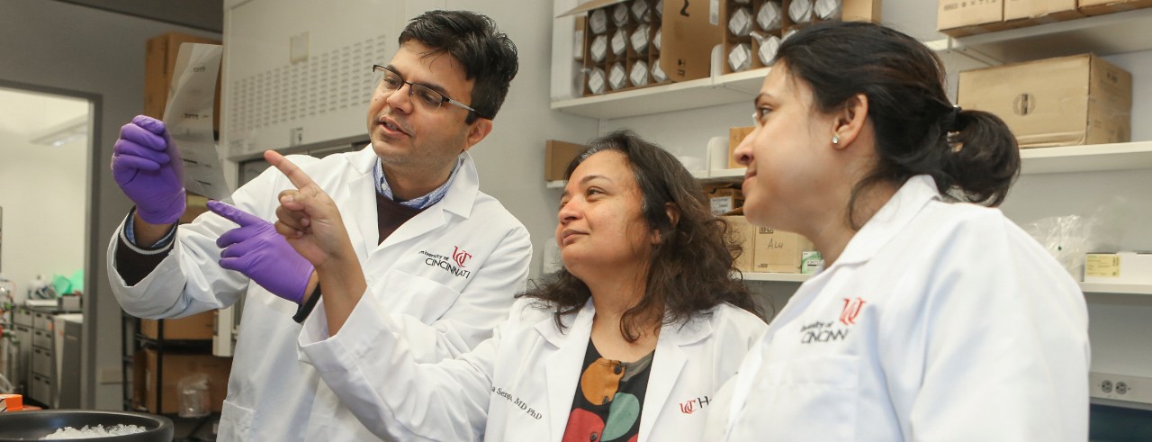 Soma Sengupta with members of her lab 