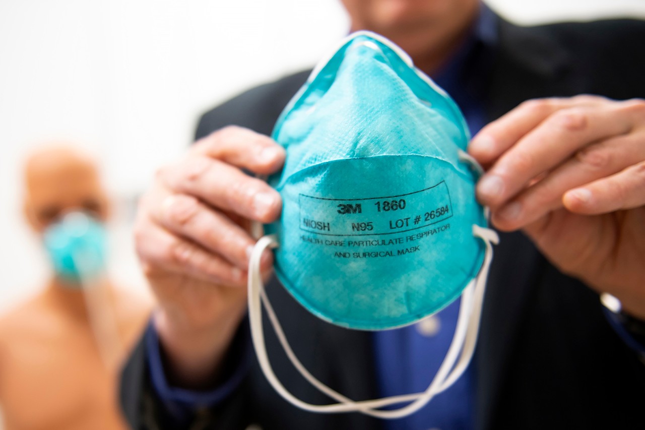 Particulate respirators can protect against coronavirus if used
