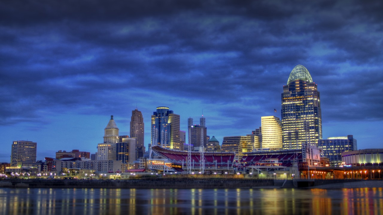 night view of downtown Cincinnati