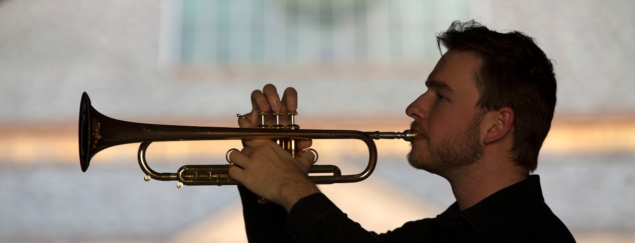 A man playing a trumpet