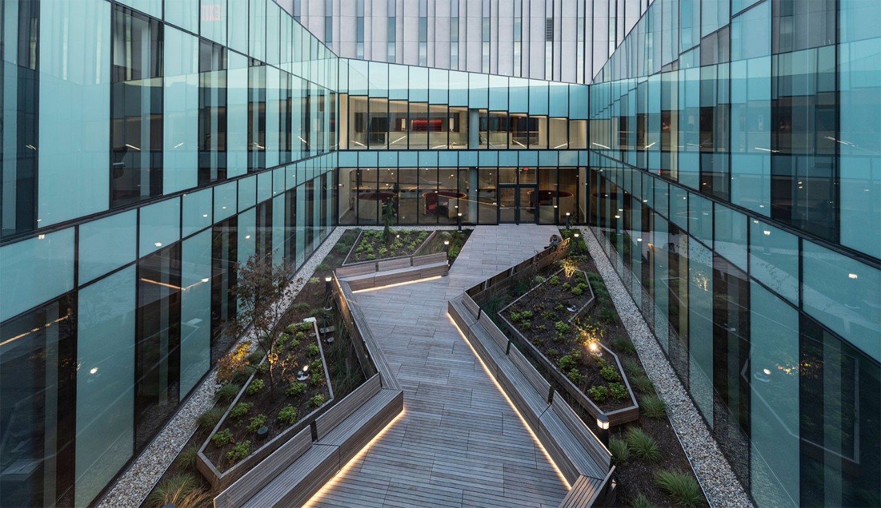 Lindner College of Business courtyard