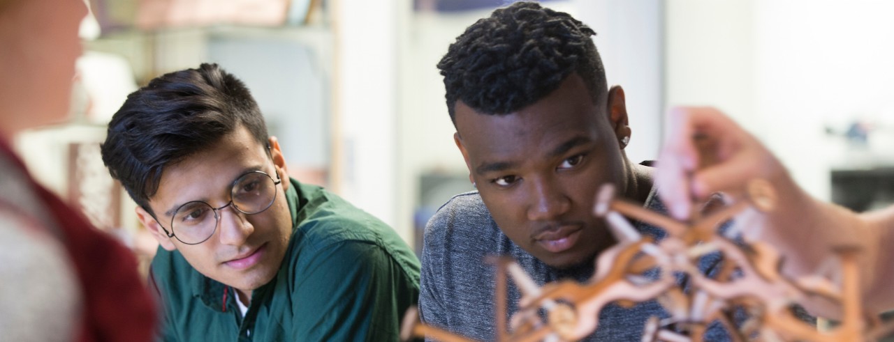 UC students work in the DAAP rapid prototyping lab.