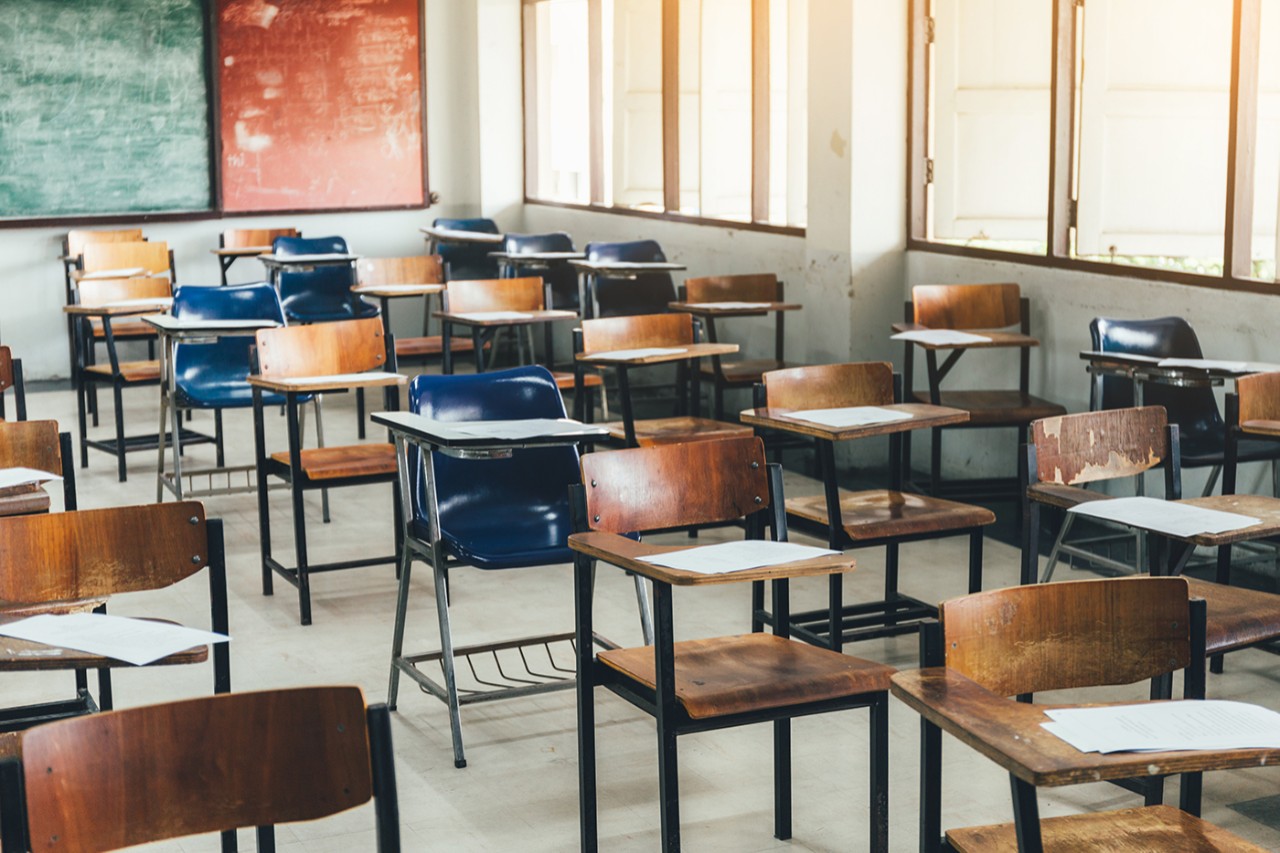 Image of a school classroom.