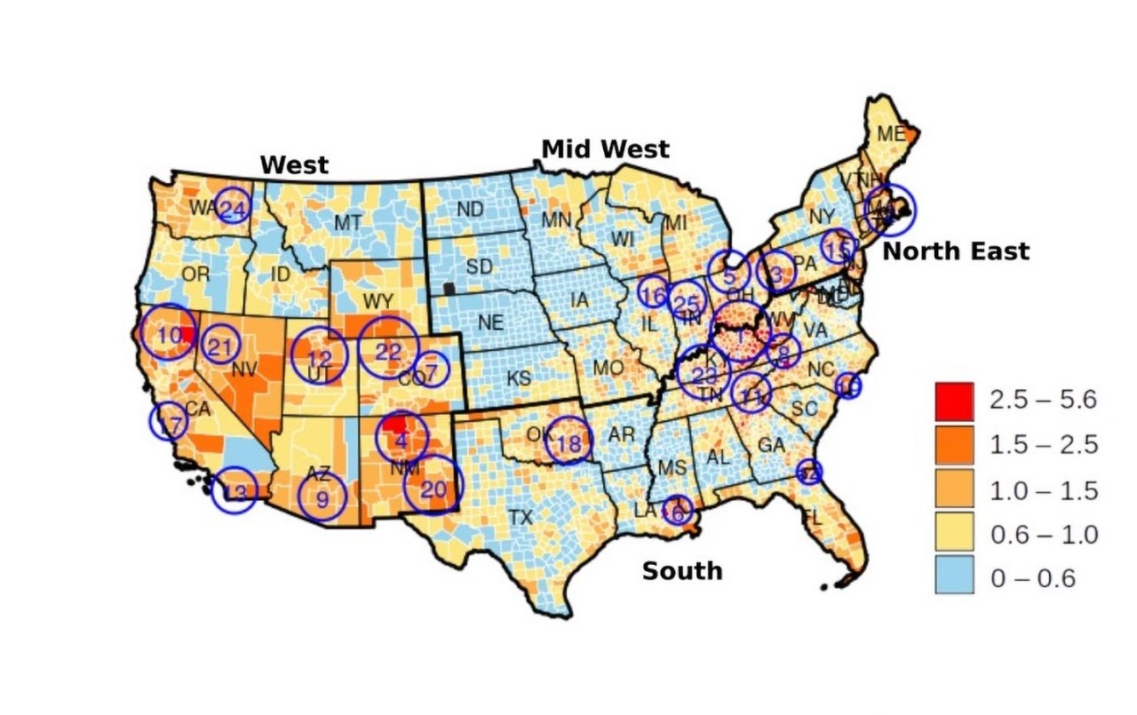 A map of the lower 48 states shows the spatial distribution of relative risk for death from substance use disorder in 25 clusters researchers identified.