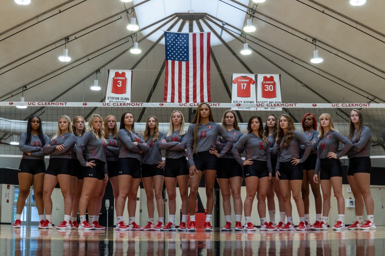 UC Clermont 2021 women's volleyball team