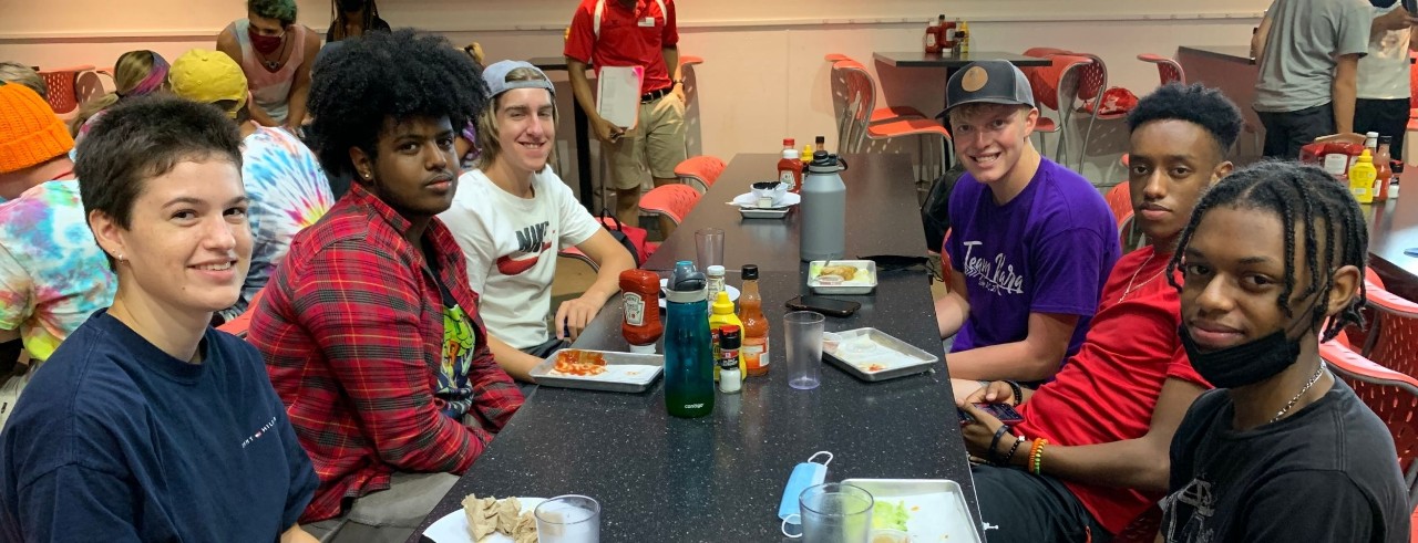 Students sitting at a table in CenterCourt