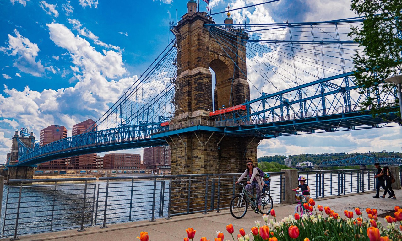 Smale River park trail, Cincinnati