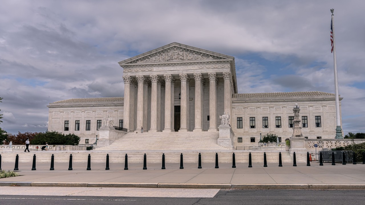 Image of US Supreme Court Building in DC