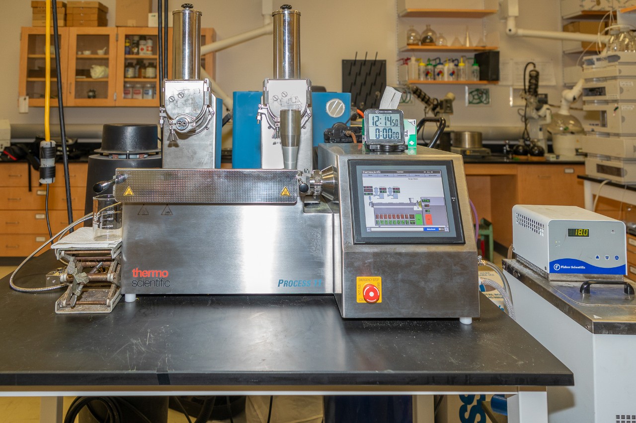 Equipment to produce materials via mechanochemistry.