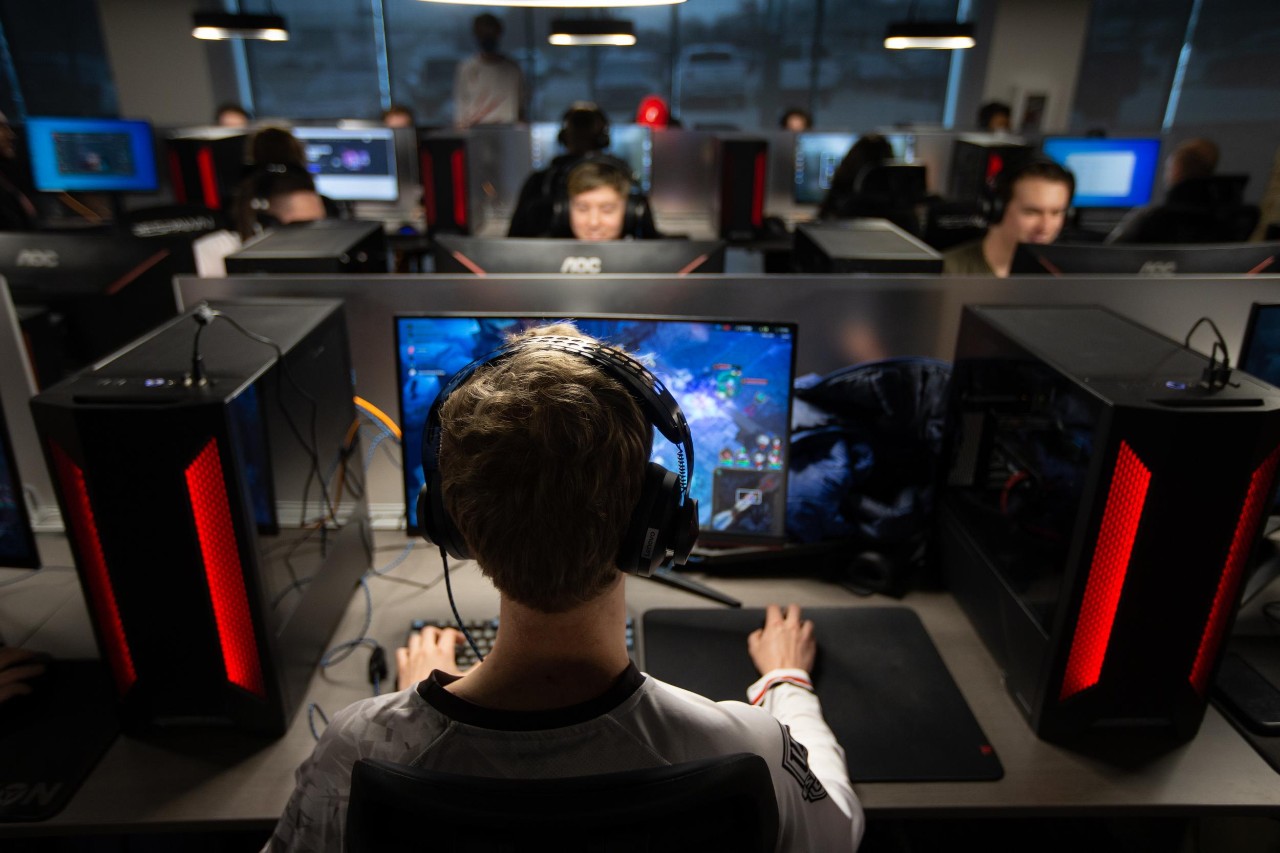 UC esports innovation lab, students engage in gaming