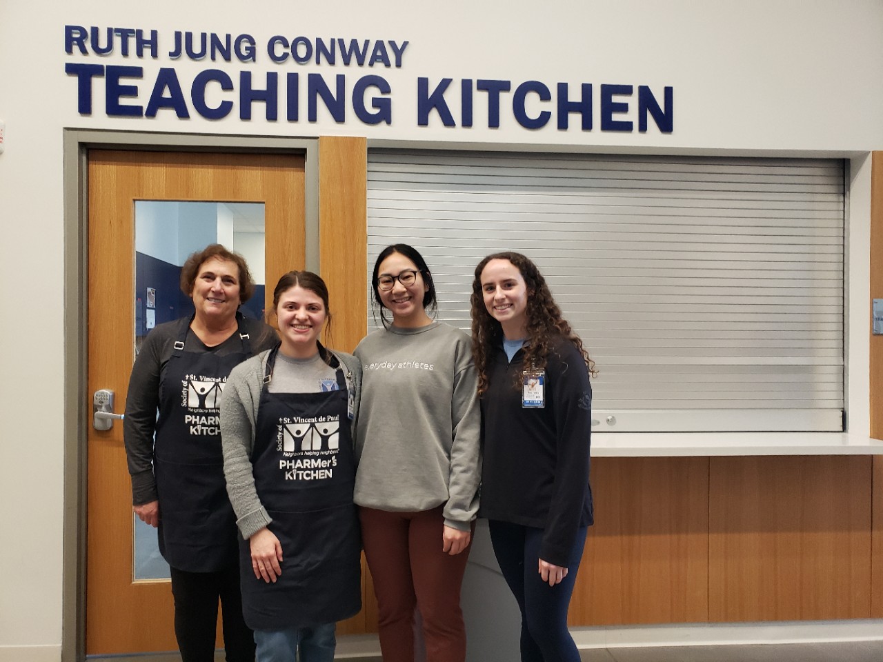 St Vincent de Paul #39 s kitchen offers UC students a service learning co
