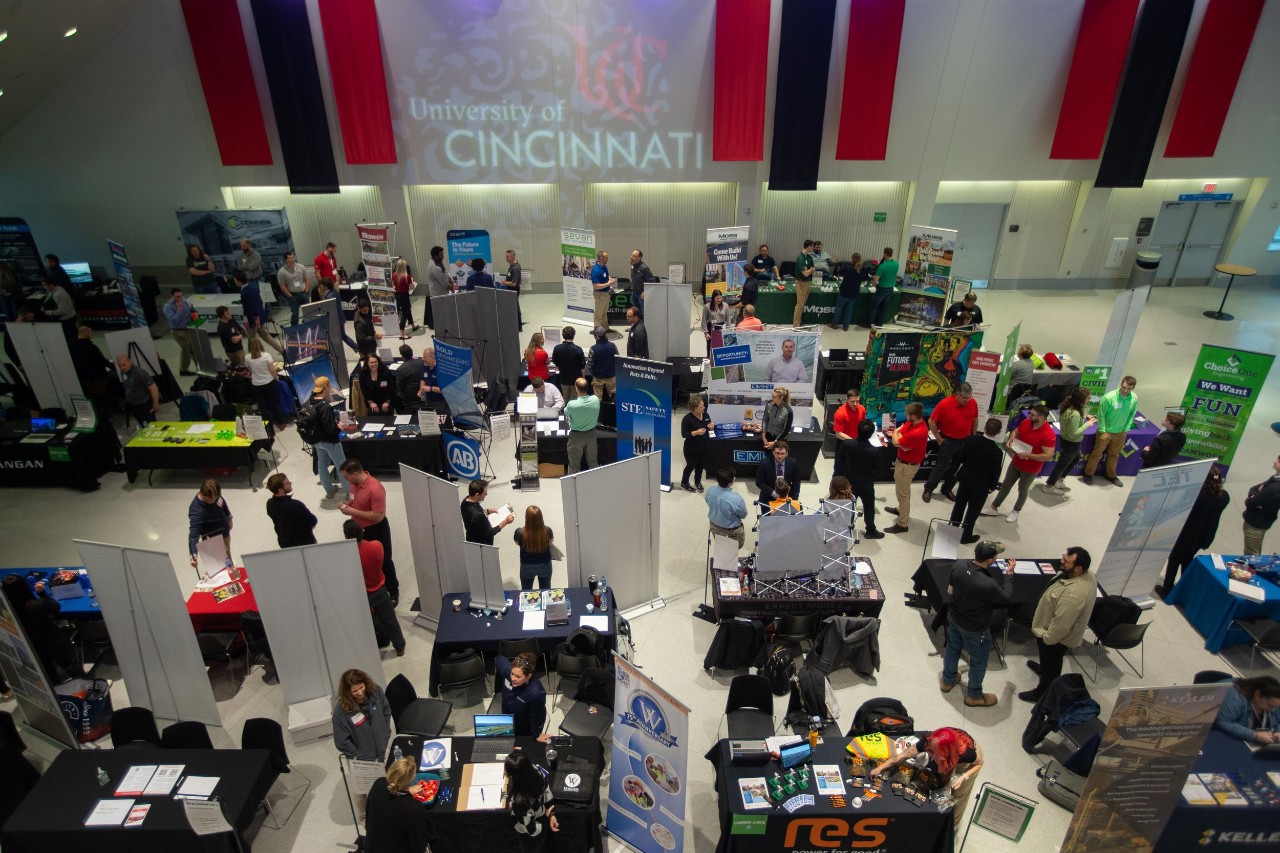 Angie Miller, UC alum who now works for Sevan (Multi-site Solutions based in Downer's Grove, IL), speaks to students at the Career Fair.