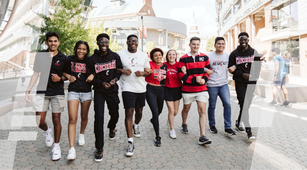 University of Cincinnati students walking on campus